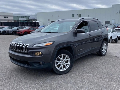 Used 2016 Jeep Cherokee North 4x4 Backup Camera Bluetooth for Sale in Waterloo, Ontario