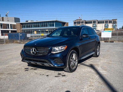 Used 2016 Mercedes-Benz GL-Class GLC300 4MATIC 2016 Mercedes GLC 300 AWD, Easy Financing, Fast Approvals for Sale in Ottawa, Ontario