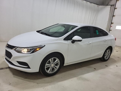 Used 2017 Chevrolet Cruze LT-BACK UP CAMERA-HEATED SEATS-BLUETOOTH-ALLOYS for Sale in Tilbury, Ontario