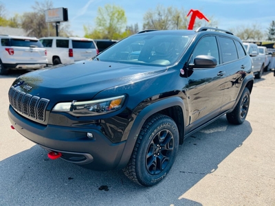Used 2020 Jeep Cherokee Trailhawk for Sale in Saskatoon, Saskatchewan