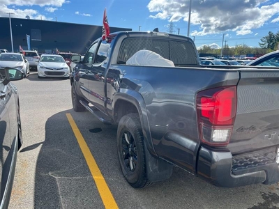 Used Toyota Tacoma 2020 for sale in Pincourt, Quebec