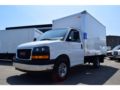 2019 GMC Savana 3500 ** Cube 12 pieds ** V6 ** 4.3 L **