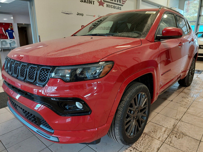 2023 Jeep Compass LIMITED RED