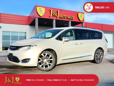 Used 2017 Chrysler Pacifica Limited for Sale in Brandon, Manitoba