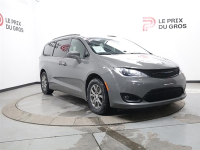 Used Chrysler Pacifica 2020 for sale in Cap-Sante, Quebec