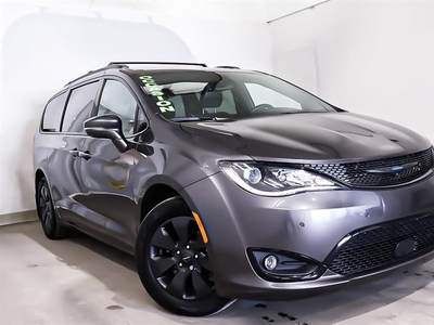 Used Chrysler Pacifica 2020 for sale in Terrebonne, Quebec