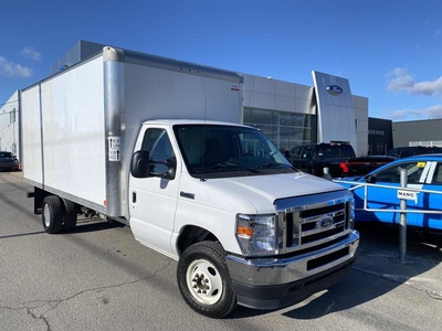 Used Ford E-450 2022 for sale in Saint-Eustache, Quebec