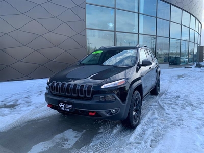 Used Jeep Cherokee 2018 for sale in Winnipeg, Manitoba