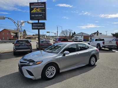 Used Toyota Camry 2019 for sale in Rimouski, Quebec