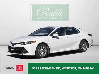 Used Toyota Camry Hybrid 2019 for sale in Windsor, Ontario