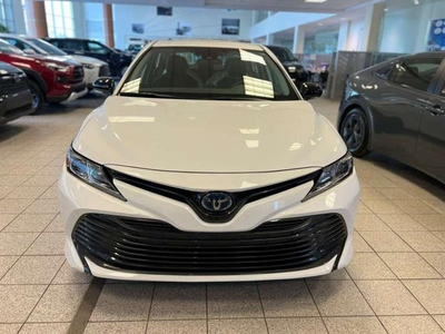 Used Toyota Camry Hybrid 2020 for sale in Saint-Laurent, Quebec