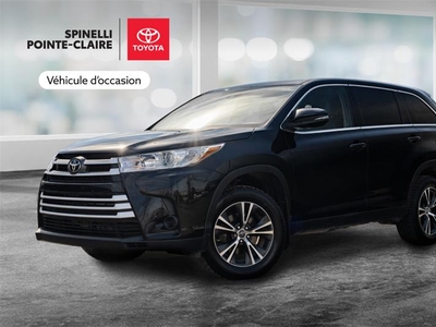 Used Toyota Highlander 2019 for sale in Pointe-Claire, Quebec