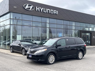 Used Toyota Sienna 2015 for sale in Woodstock, Ontario