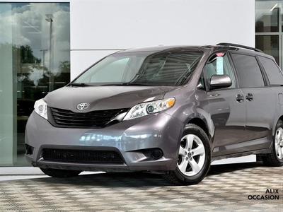 Used Toyota Sienna 2017 for sale in Montreal, Quebec