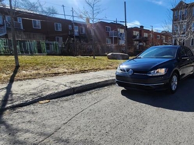 Used Volkswagen Golf 2018 for sale in Montreal, Quebec