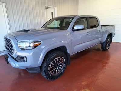 Used 2020 Toyota Tacoma TRD SPORT 4X4 for Sale in Pembroke, Ontario
