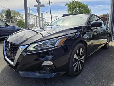 Used Nissan Altima 2019 for sale in Laval, Quebec