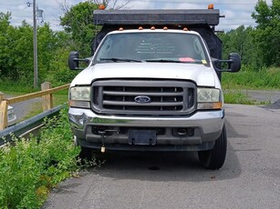 Used 2004 Ford F-550 for Sale in Cornwall, Ontario