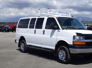 Used 2017 Chevrolet Express 3500 10 Passenger Van Quigley 4x4 with Roof Rack for Sale in Burnaby, British Columbia
