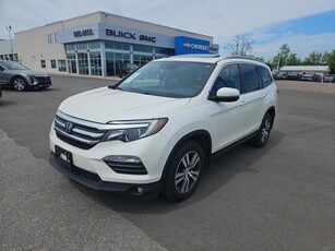 Used 2017 Honda Pilot EX-L w/Navigation AWD -LEATHER! NAV! BACK-UP/BLIND-SPOT CAM! 8 PASS! for Sale in Kitchener, Ontario