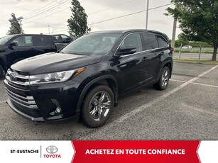 Used Toyota Highlander 2019 for sale in Saint-Eustache, Quebec