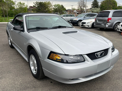 2001 Ford Mustang 2dr Convertible