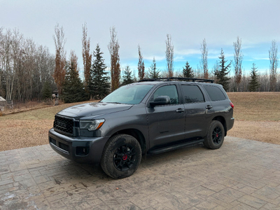 2021 Toyota Sequoia w/ TRD Package