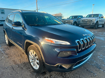 2015 Jeep Cherokee Limited ACCIDENT FREE | TOW PACKAGE | REMO...