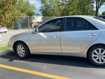 Selling 2002 Toyota Camry Xle 228000 km