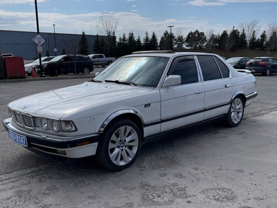 1994 BMW 7-Series 740i
