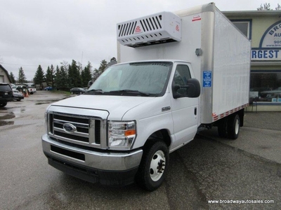 Used 2022 Ford E450 1-TON CARGO-MOVING 2 PASSENGER 7.3L - V8.. REFRIGERATED-CARGO-AREA.. AIR CONDITIONING.. USB CONNECTION.. for Sale in Bradford, Ontario