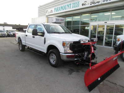 2021 Ford F-250 GAS 4X4 CREW CAB WITH NEW WESTERN PLOW PKG