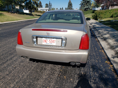 2004 cadillac devile ONLY 73km