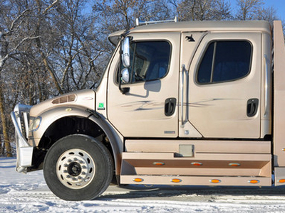 2006 Frieghtliner Sport Chassis