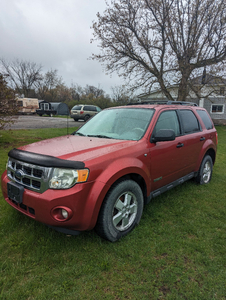 2008 Ford Escape V6 4WD $1550 OBO Alternator will not charge Bat