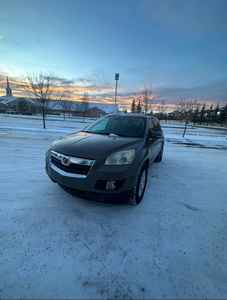 2009 Saturn Outlook XR AWD 7Seats