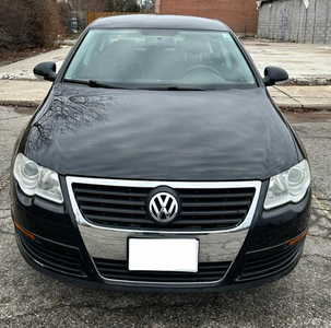 2010 Volkswagen Passat Automatic in Great Condition for Sale