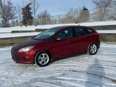 2014 Ford Focus SE A/T low km!