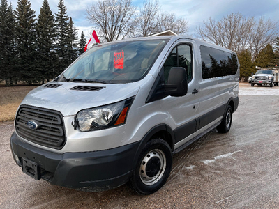 2015 FORD TRANSIT XLT 8 PASSENGER LOW ROOF NEW SALE PRICE