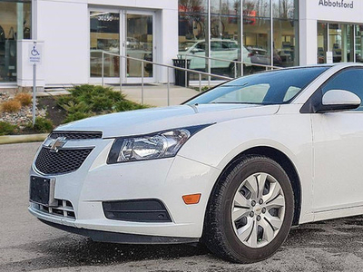 Chevrolet Cruze 2012 for sale in great condition.