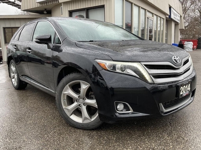 Used 2014 Toyota Venza LIMITED V6 AWD - LEATHER! NAV! BACK-UP CAM! PANO ROOF! for Sale in Kitchener, Ontario