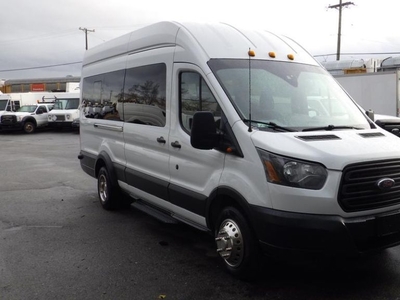 Used 2016 Ford Transit 350 Wagon HD High Roof 148 WheelBase 15 Passenger Van (Needs a motor) for Sale in Burnaby, British Columbia