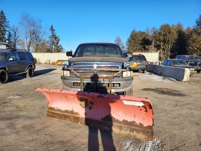 Used 1996 Dodge Ram 2500 ST Club Cab 6.5-ft. Bed 4WD for Sale in Stittsville, Ontario