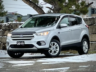 Used 2019 Ford Escape SE 4WD BACKUP CAM BLUETOOTH HEATED SEATS for Sale in Waterloo, Ontario