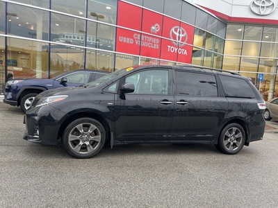 Used 2020 Toyota Sienna SE AWD 7-Passenger V6 for Sale in Surrey, British Columbia