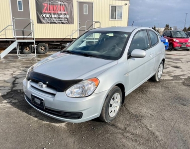 Used 2011 Hyundai Accent GLLOW KMDRIVES LIKE NEWABS BRAKESAC KEYLESS ENTRY for Sale in Pickering, Ontario