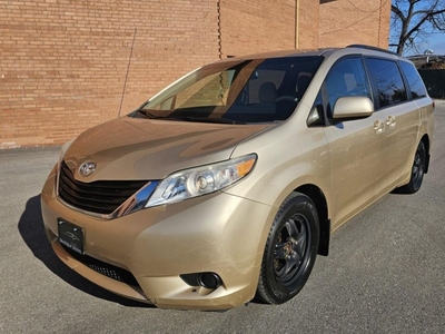 Used 2011 Toyota Sienna 5DR V6 LE 8-PASS FWD for Sale in Burlington, Ontario