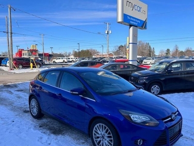 Used 2013 Ford Focus Titanium SUNROOF. LEATHER. HEATED SEATS. ALLOYS. PWR SEAT. PWR GROUP. A/C. for Sale in North Bay, Ontario