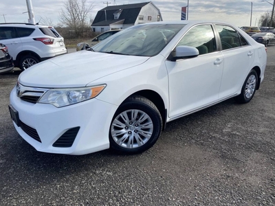 Used 2013 Toyota Camry SE Low Mileage!! Maintenance records!! for Sale in Dunnville, Ontario