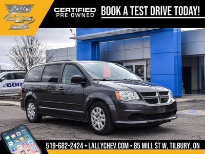Used 2016 Dodge Grand Caravan SE/SXT ****** THIS UNIT IS SOLD AS IS ****** for Sale in Tilbury, Ontario